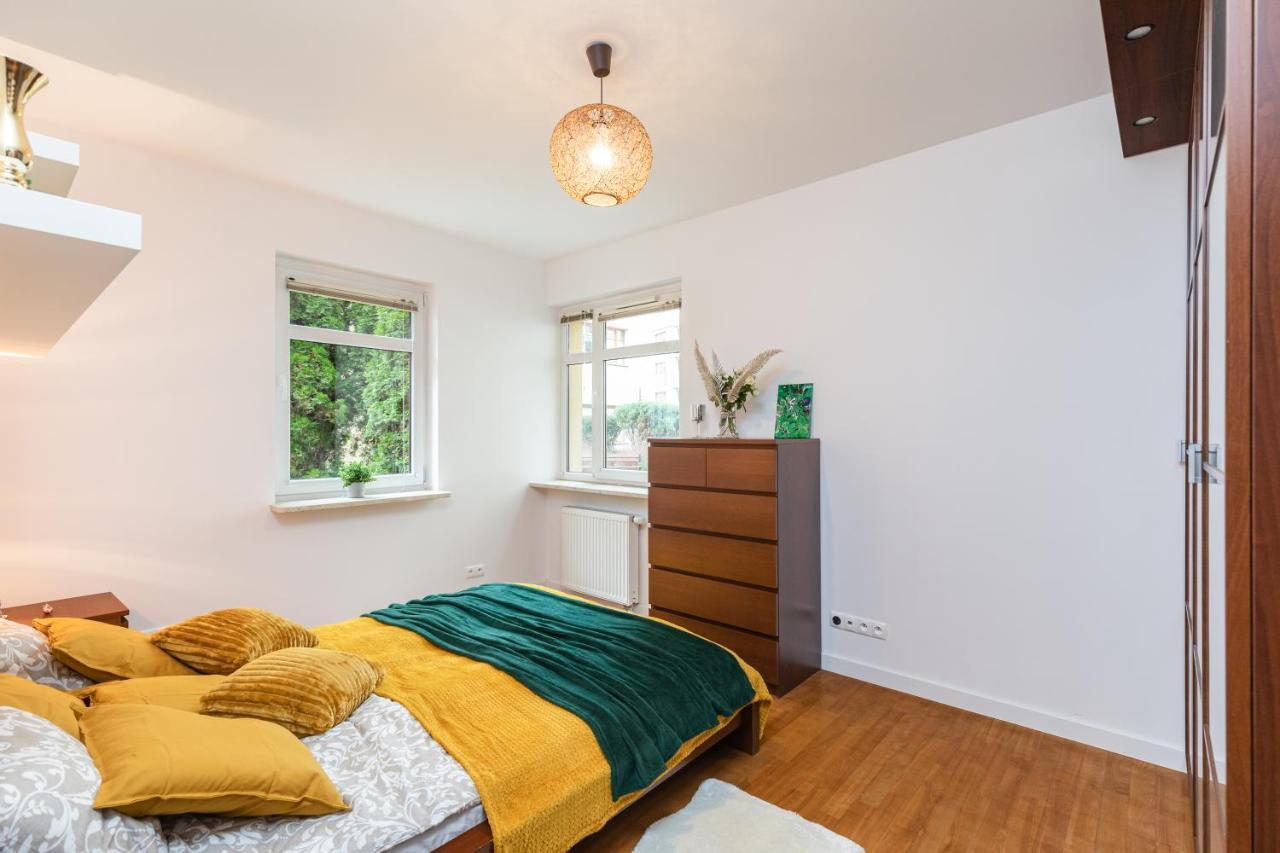 Superapart Wilanowska 7, "Pet-Friendly With Elevator & Parking" Apartment Warsaw Luaran gambar